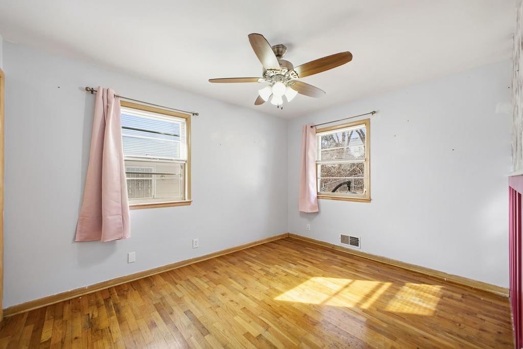 2610 Parallel Avenue — photo 18