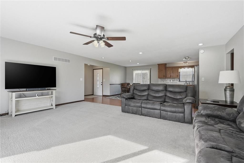 10423 NE 124th Street — photo 6