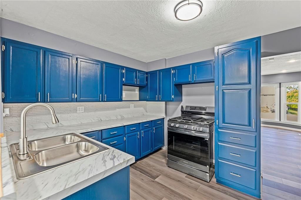 5611 Oakland Avenue — photo 6