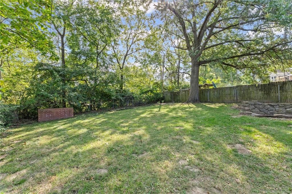 5611 Oakland Avenue — photo 20