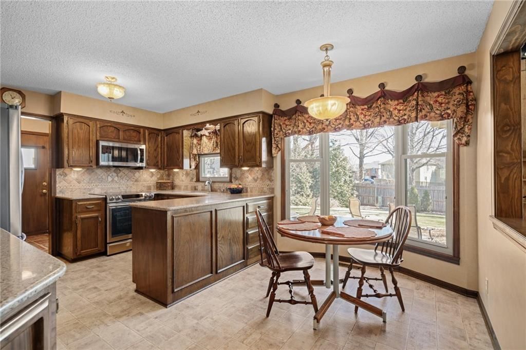 10251 Goddard Street — photo 11