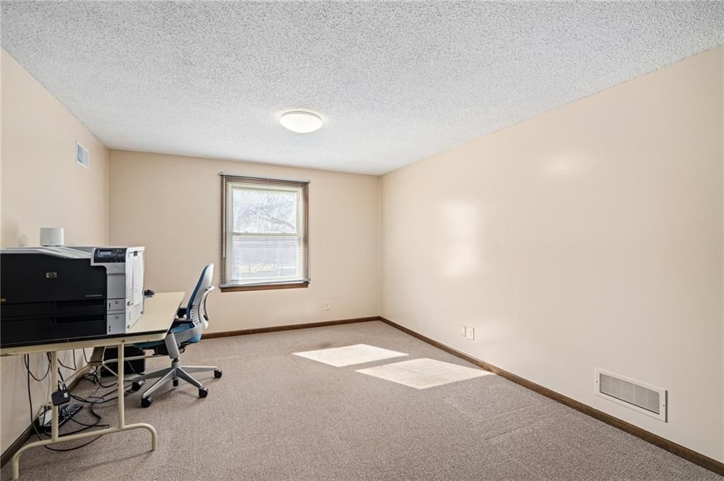 10251 Goddard Street — photo 41