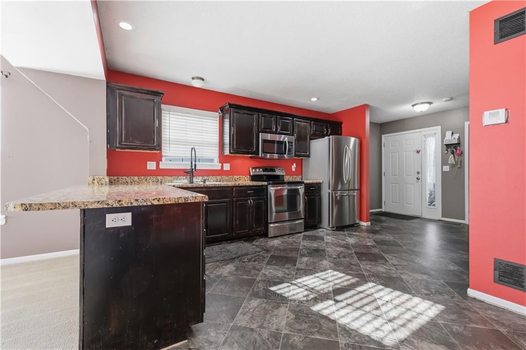 9723 N LEWIS Avenue — photo 7
