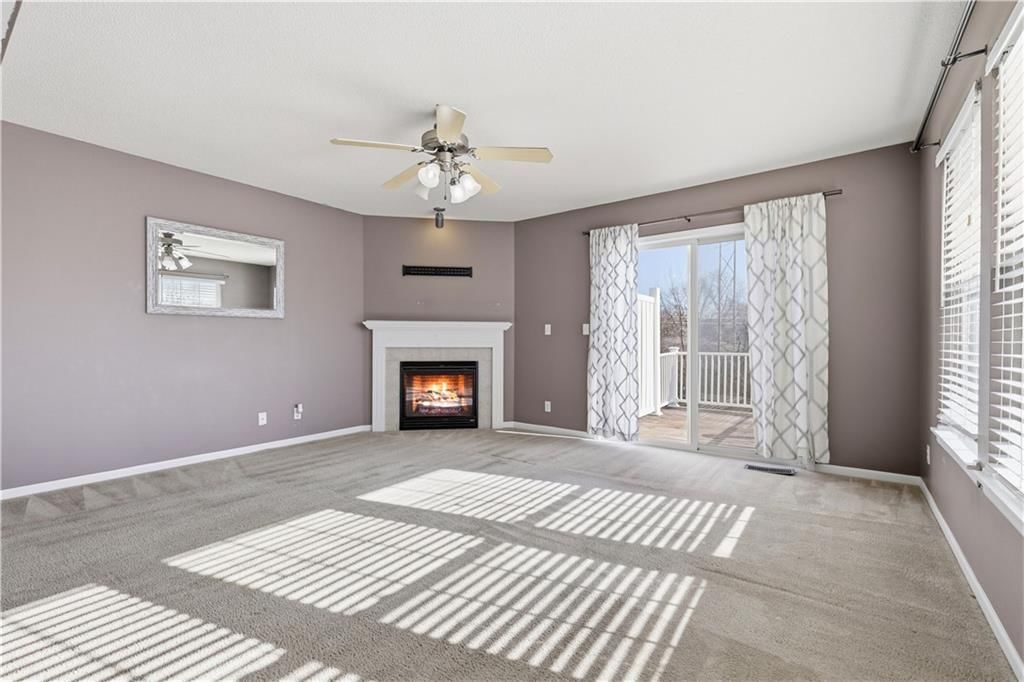 9723 N LEWIS Avenue — photo 11