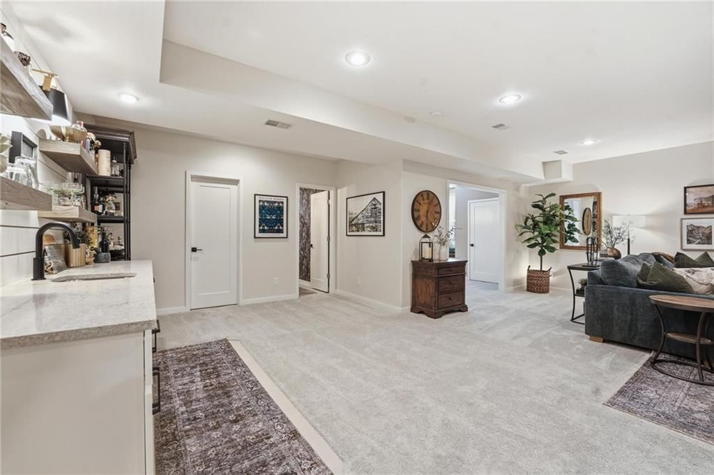 10014 N Palmer Avenue — photo 36