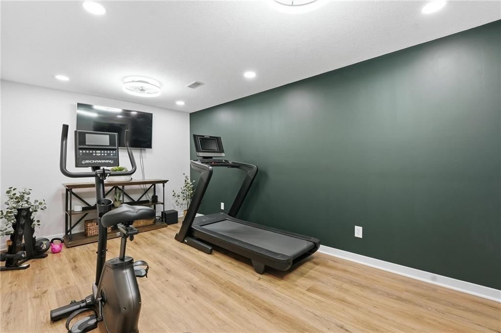 10014 N Palmer Avenue — photo 39