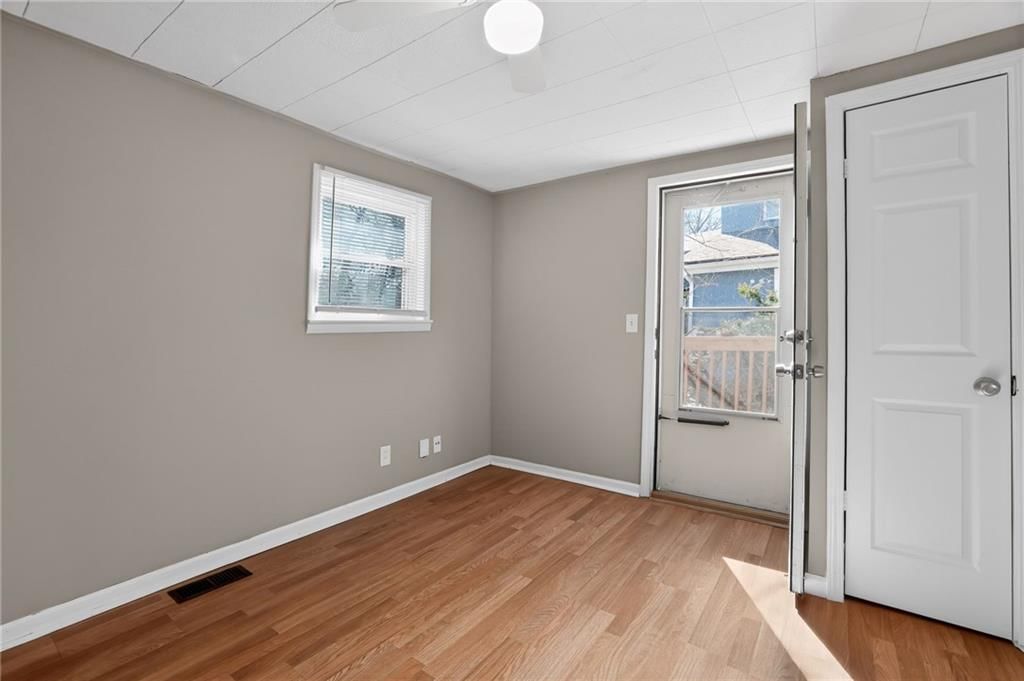 2209 S Hawthorne Avenue — photo 14