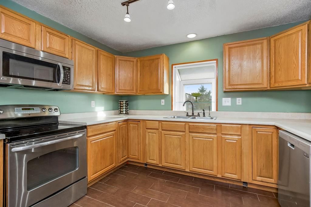 8122 Hampton Road — photo 9