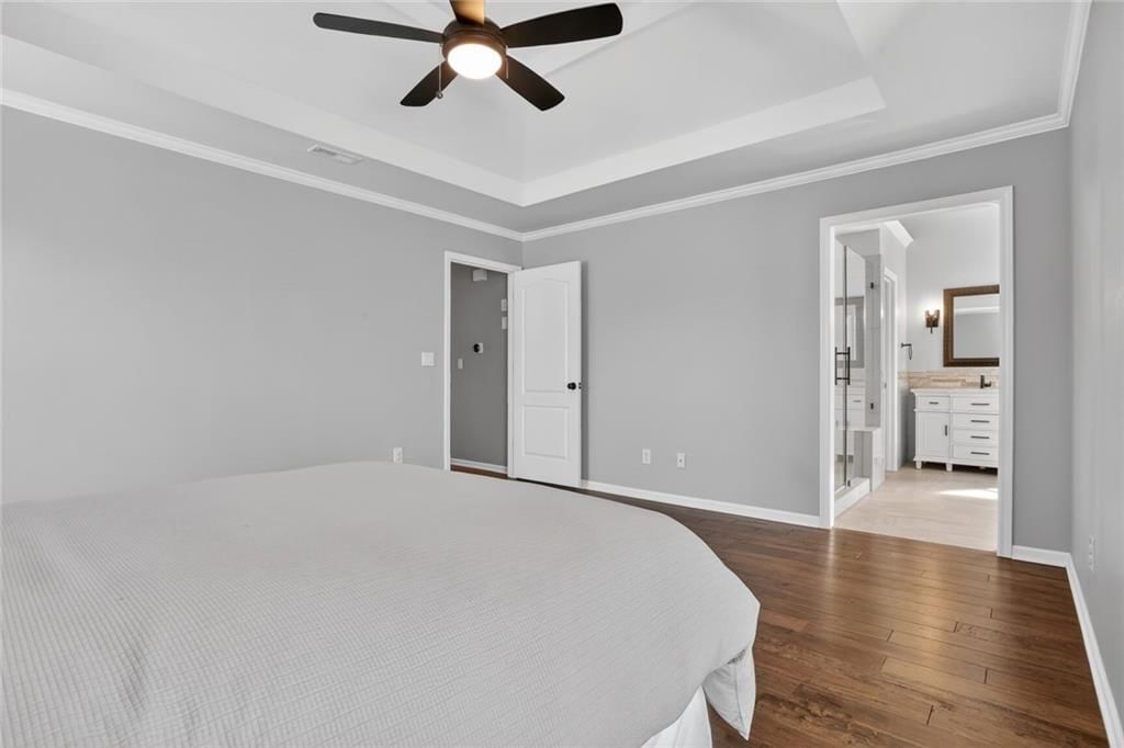 9419 W 124th Terrace — photo 16