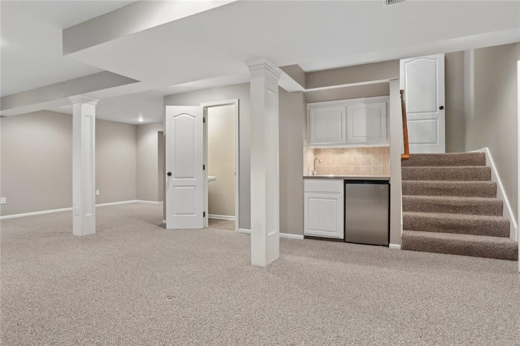 9419 W 124th Terrace — photo 34