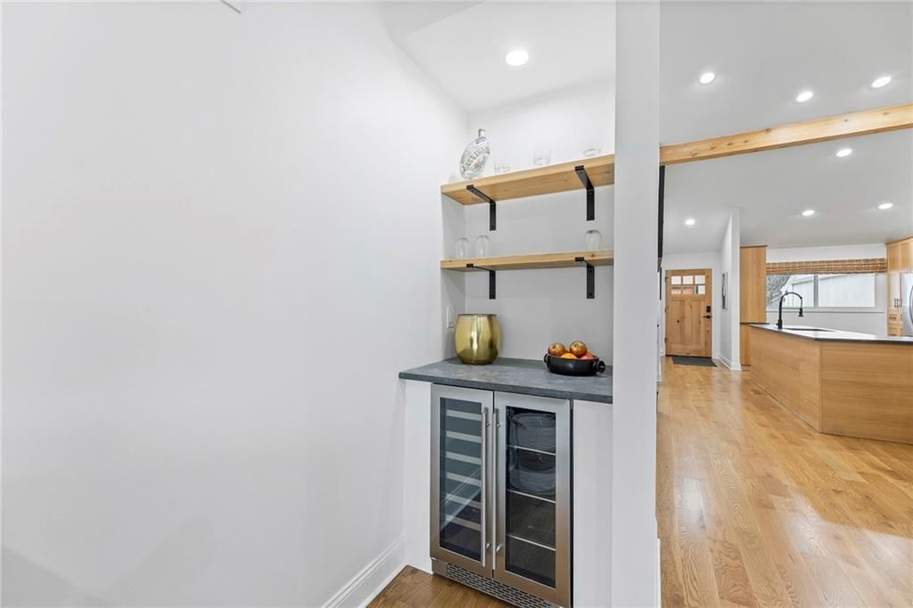 2042 Condolea Drive — photo 19