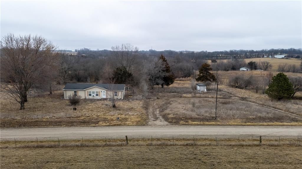 111 NW 800th Road — photo 3
