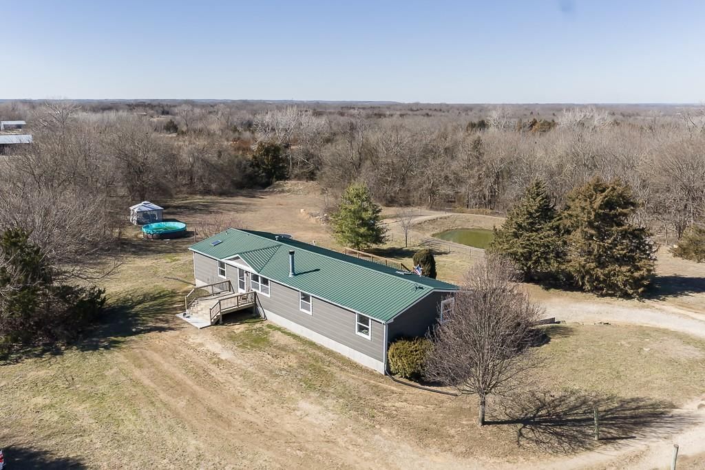 39010 Lonestar Road — photo 2