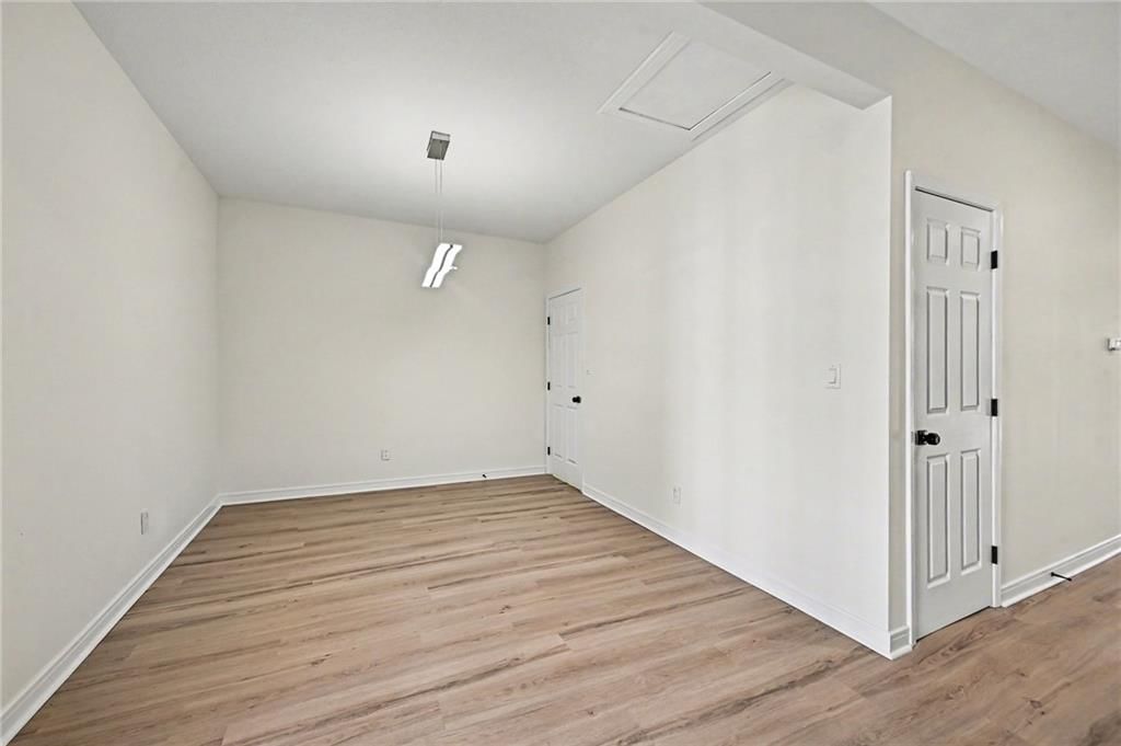 4842 Washington Avenue — photo 14