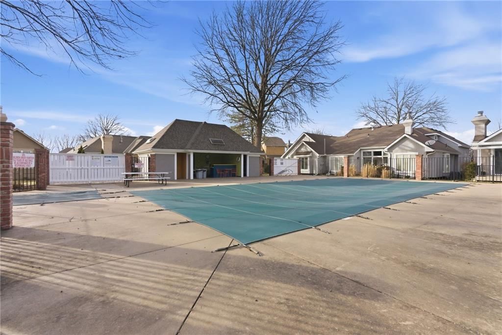 13204 W 85th Court — photo 27