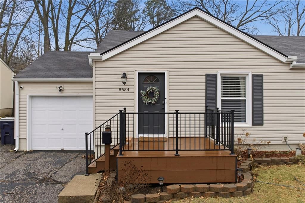 8654 Sleepy Hollow Road — photo 4