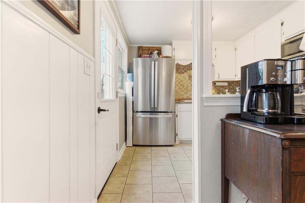 8654 Sleepy Hollow Road — photo 13