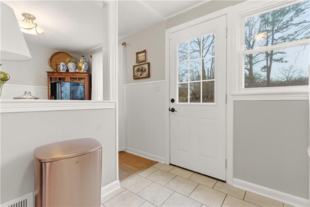8654 Sleepy Hollow Road — photo 16