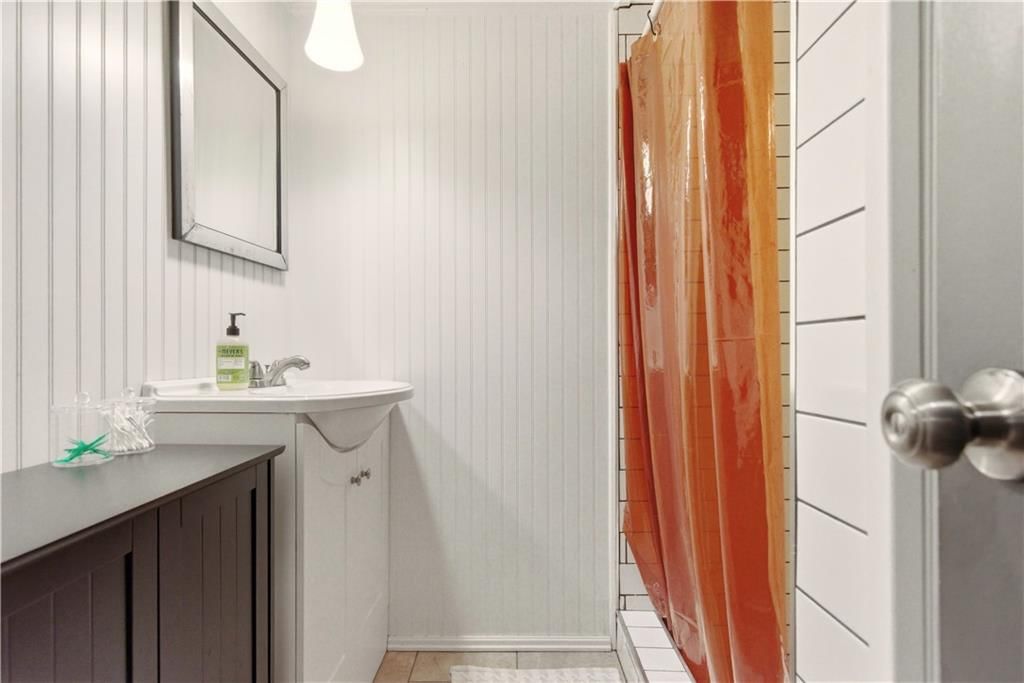 8654 Sleepy Hollow Road — photo 34