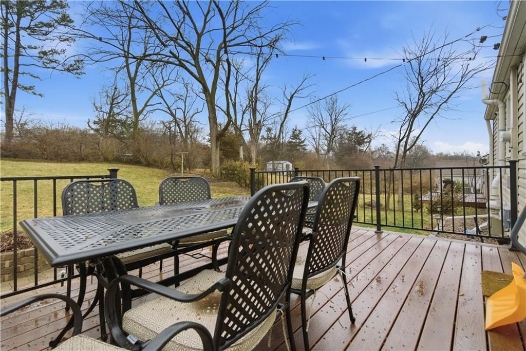 8654 Sleepy Hollow Road — photo 37