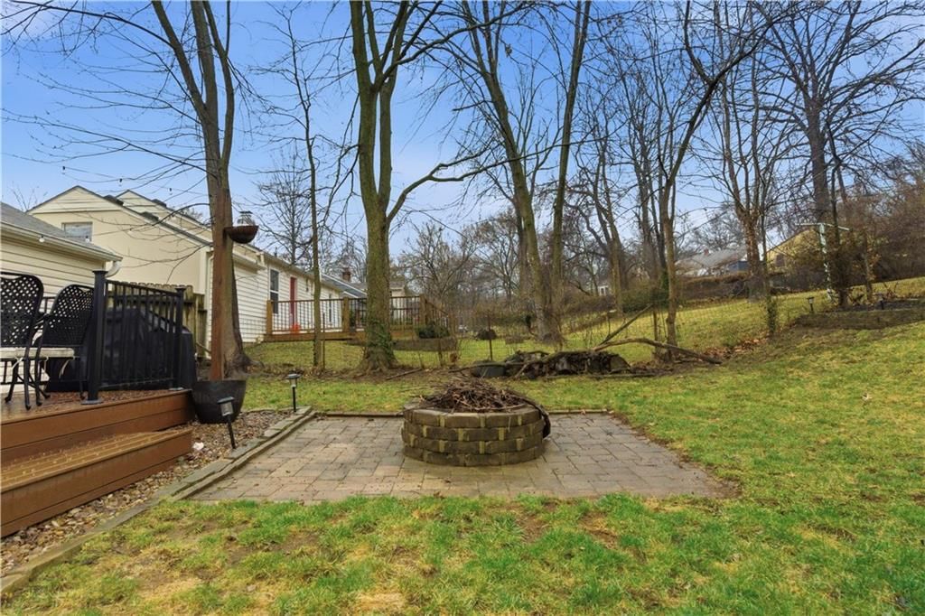 8654 Sleepy Hollow Road — photo 40
