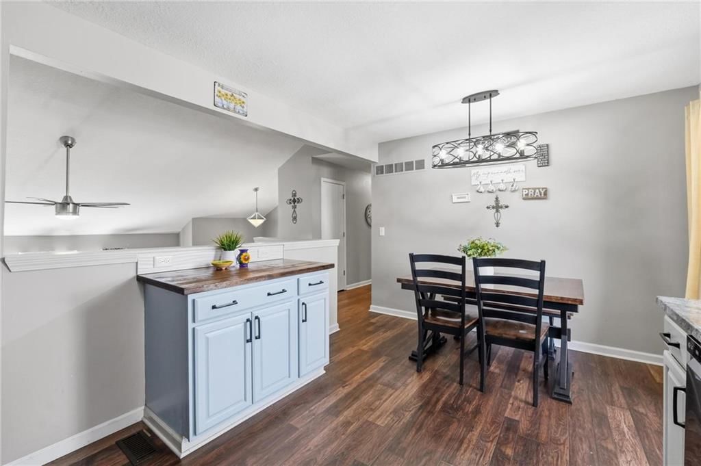 734 S 9th Street — photo 12