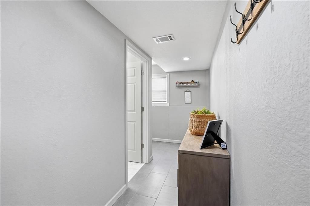 734 S 9th Street — photo 20