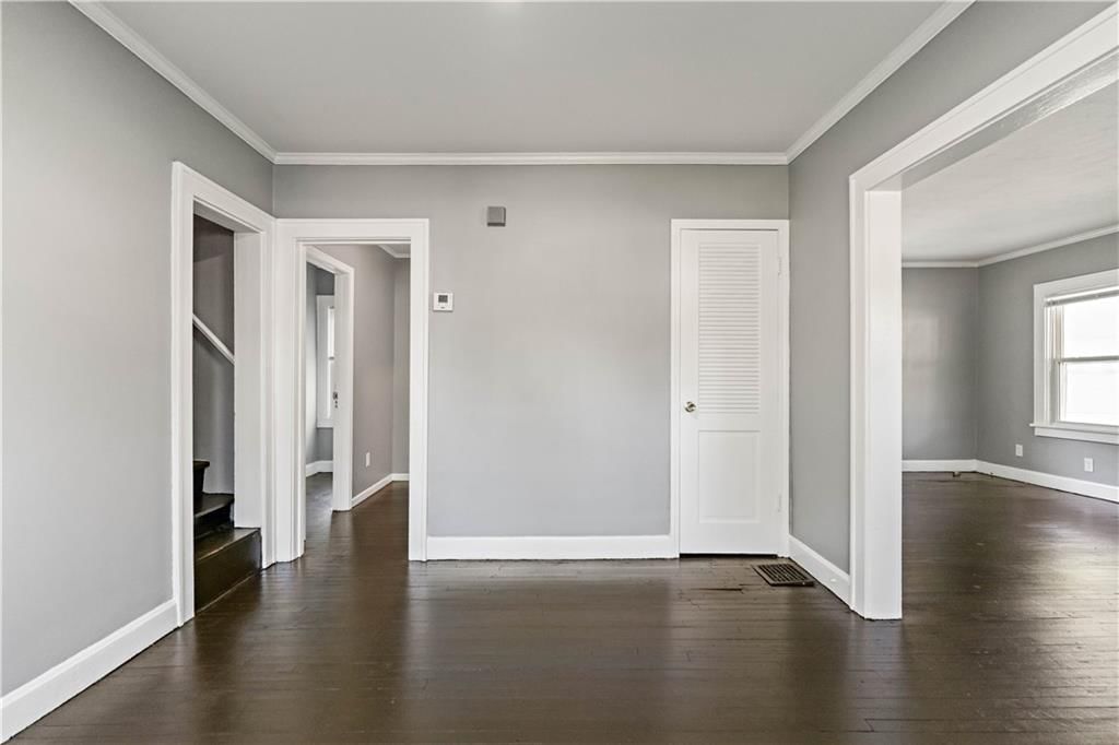 7211 LYDIA Avenue — photo 10