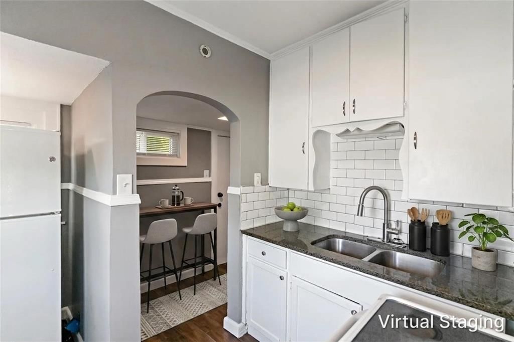 7211 LYDIA Avenue — photo 22
