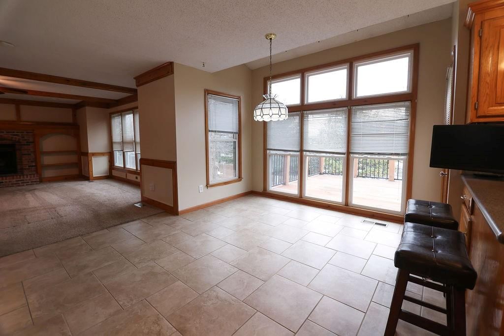 14004 W 113th Street — photo 8