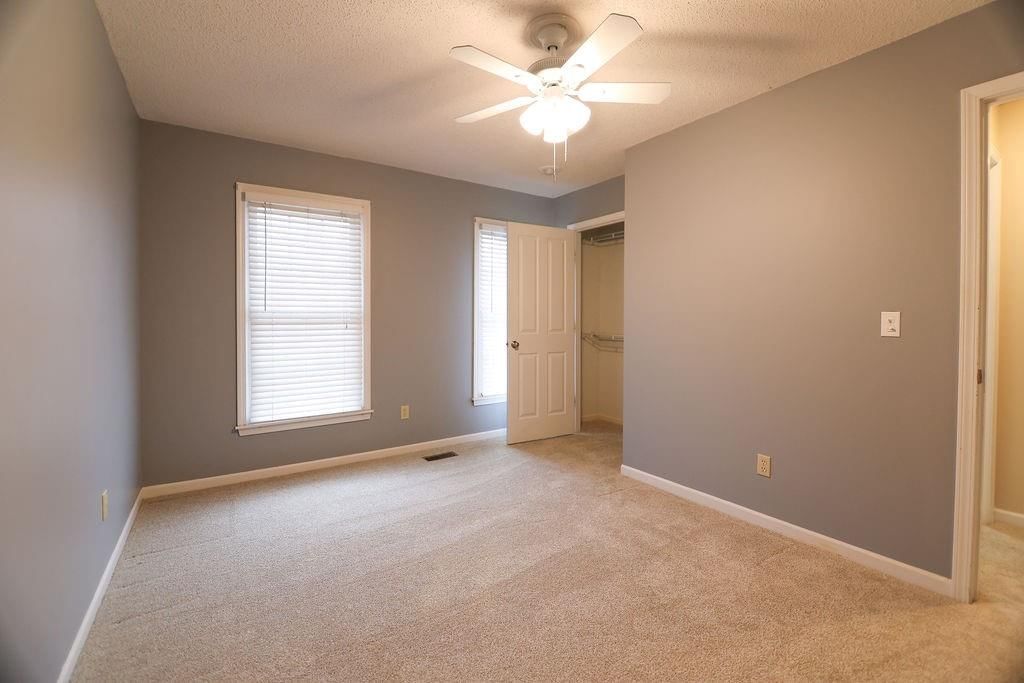 14004 W 113th Street — photo 28