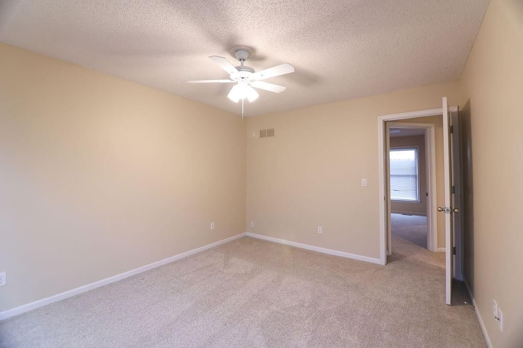 14004 W 113th Street — photo 32