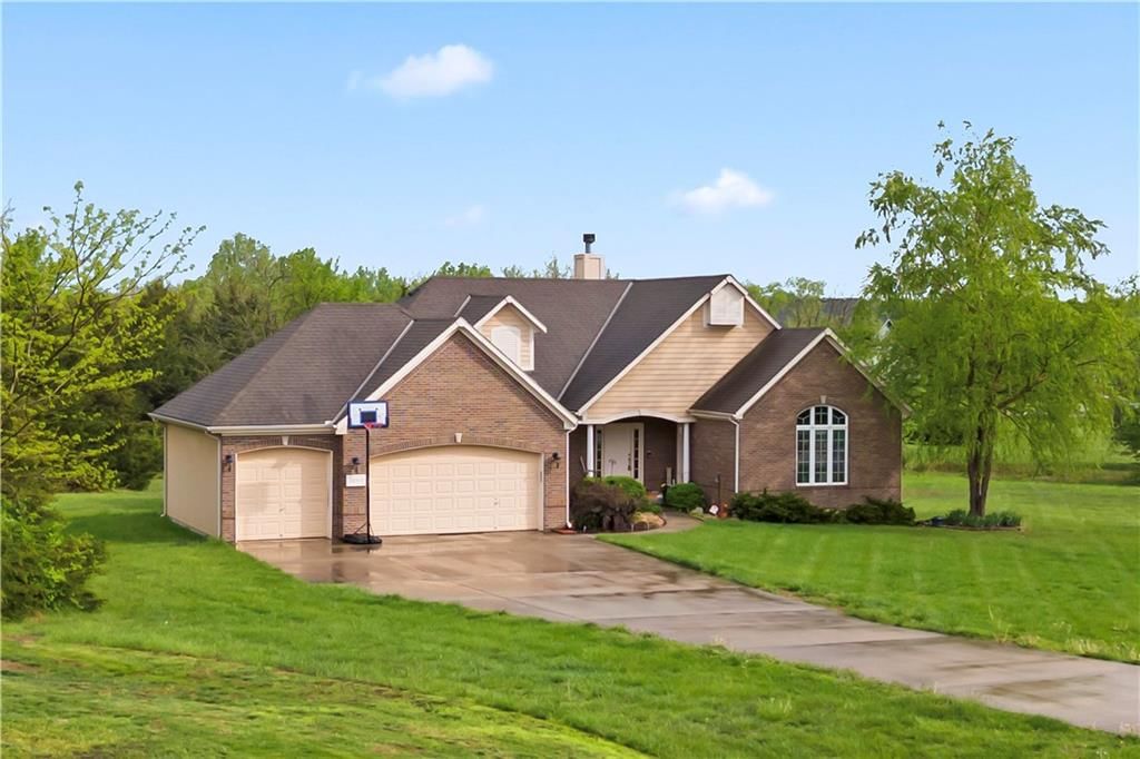 28919 Hackberry Circle — photo 3