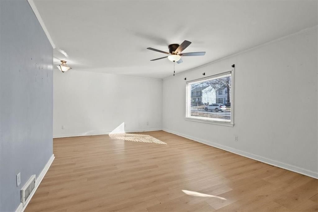 7550 State Line Road — photo 3