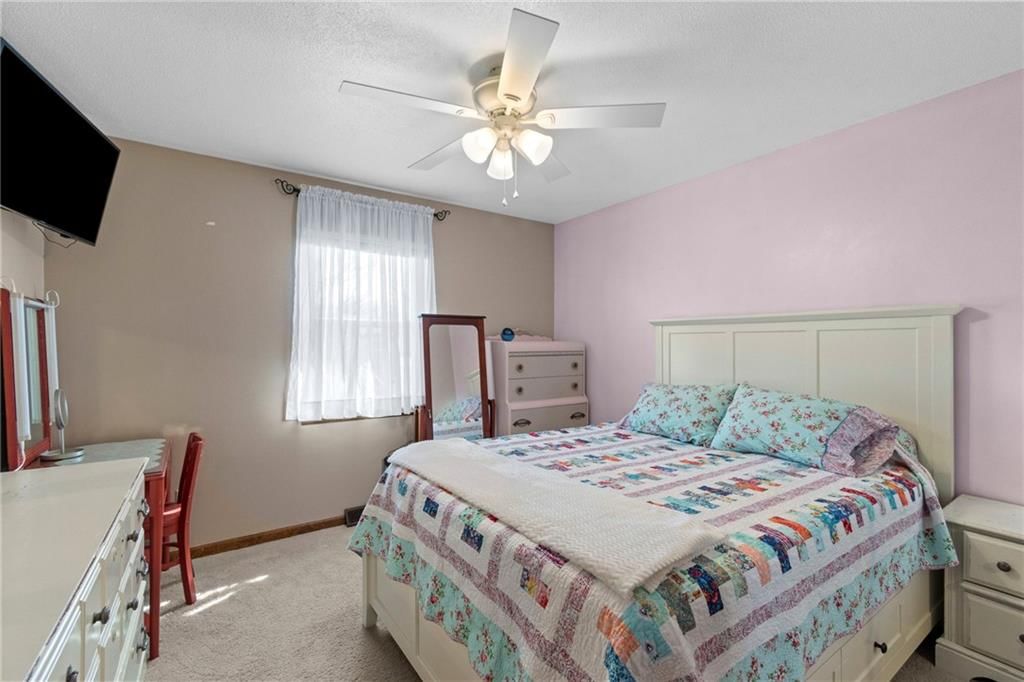 8651 N Hull Avenue — photo 10