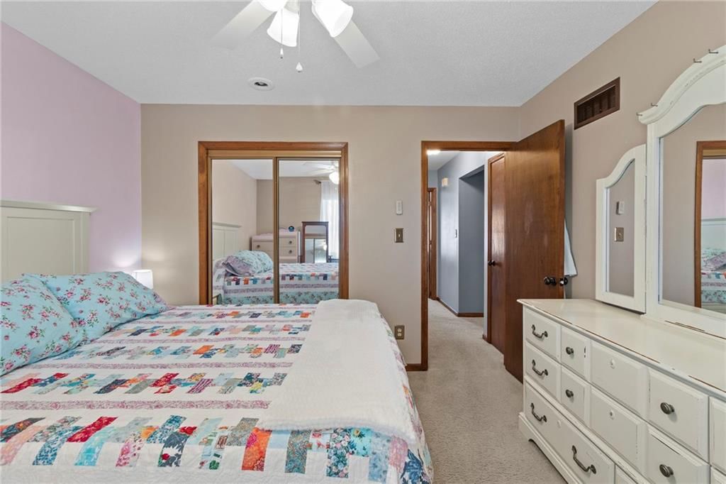 8651 N Hull Avenue — photo 11