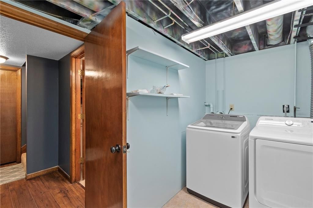 8651 N Hull Avenue — photo 18
