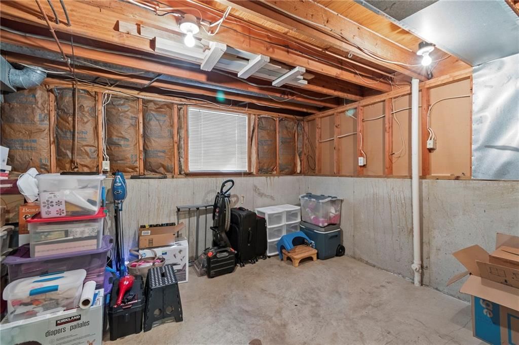 8651 N Hull Avenue — photo 19