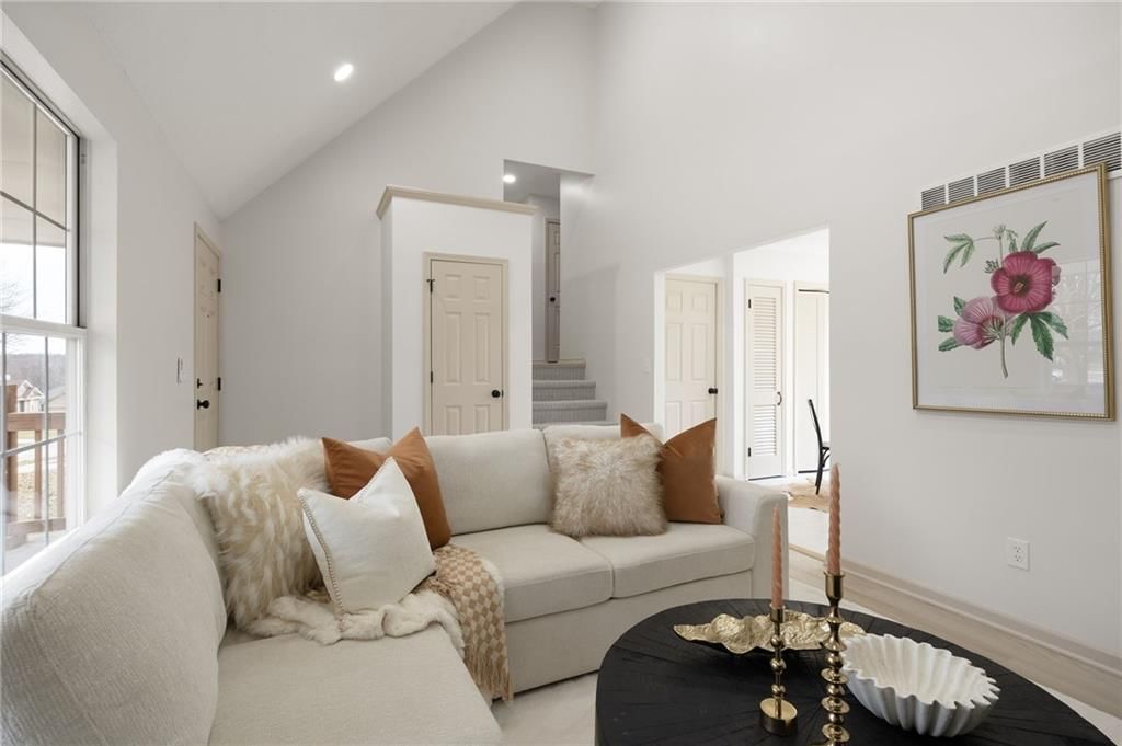 3700 NW Hidden Pointe Drive — photo 8