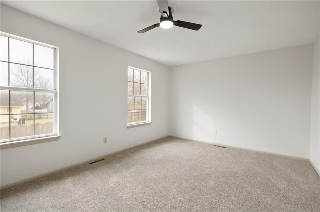 3700 NW Hidden Pointe Drive — photo 27