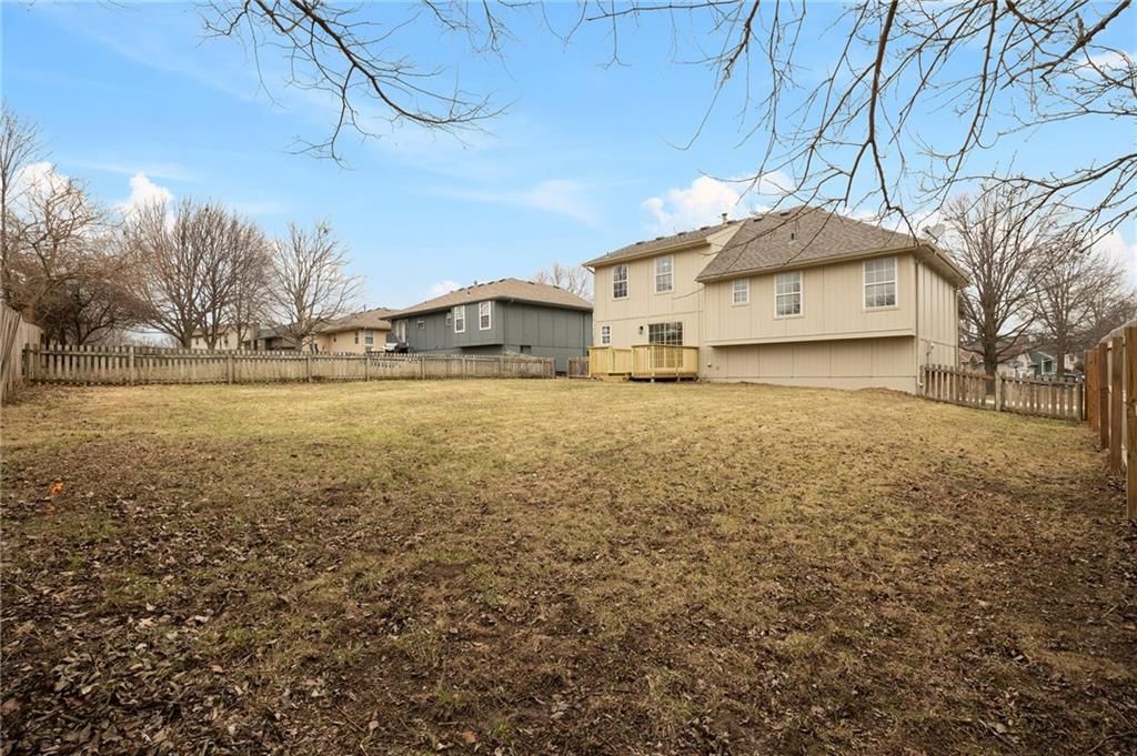 3700 NW Hidden Pointe Drive — photo 37