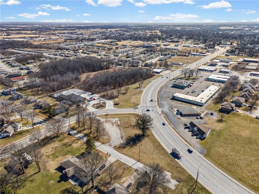 317 & 319 W Foxwood Drive — photo 10