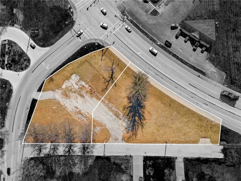 317 & 319 W Foxwood Drive — photo 13