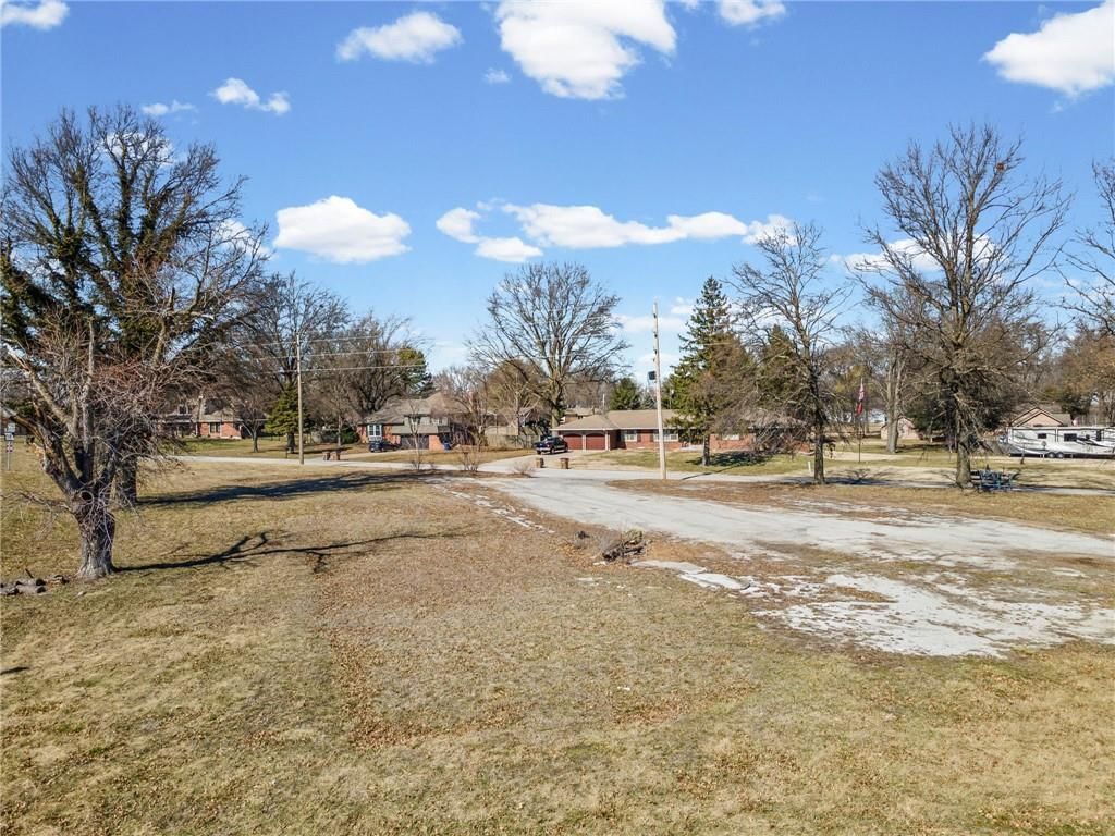 317 & 319 W Foxwood Drive — photo 24
