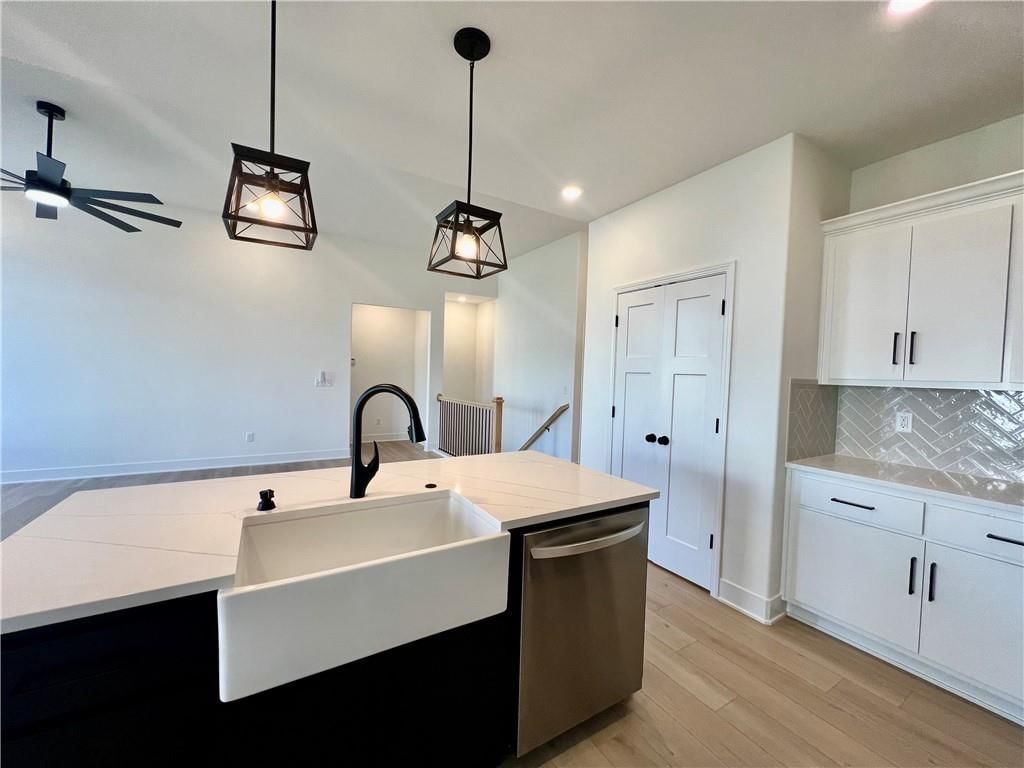 2185 Heritage Court — photo 5