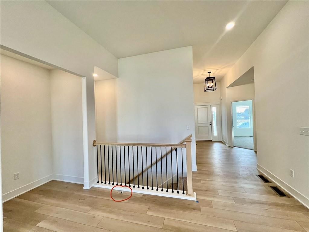 2185 Heritage Court — photo 11