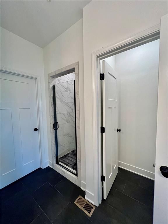 2185 Heritage Court — photo 15