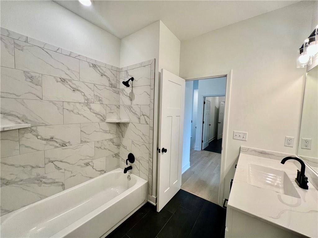 2185 Heritage Court — photo 27