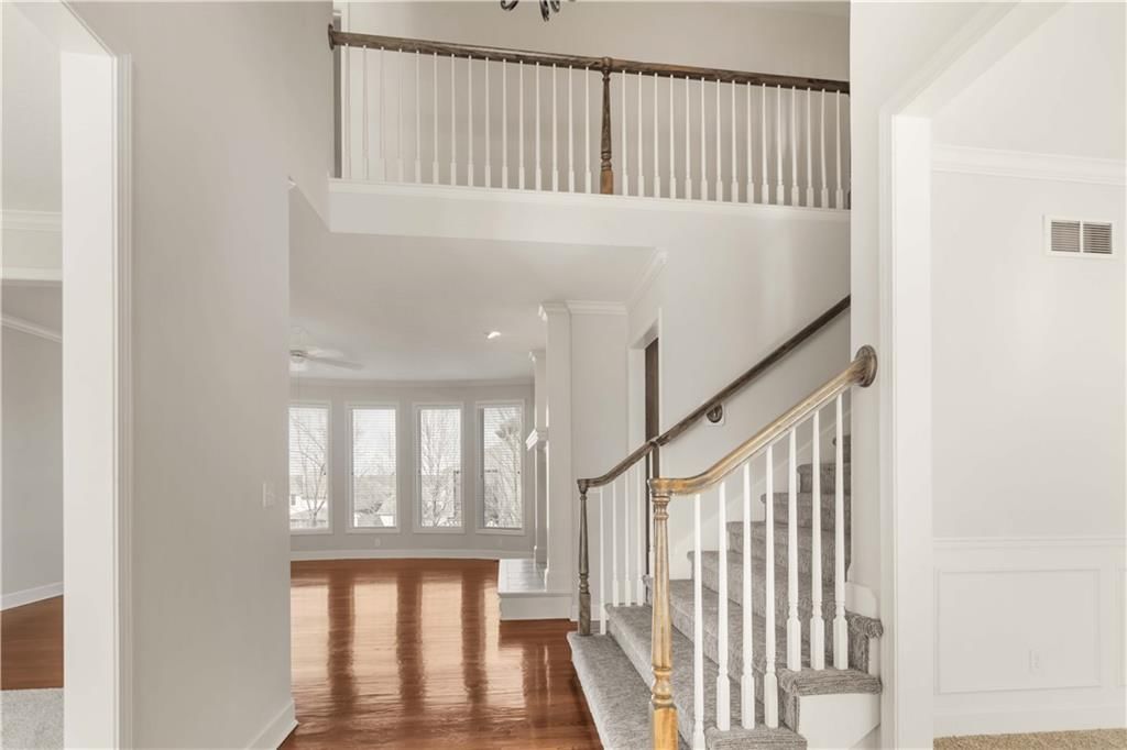 9230 N Kentucky Street — photo 3