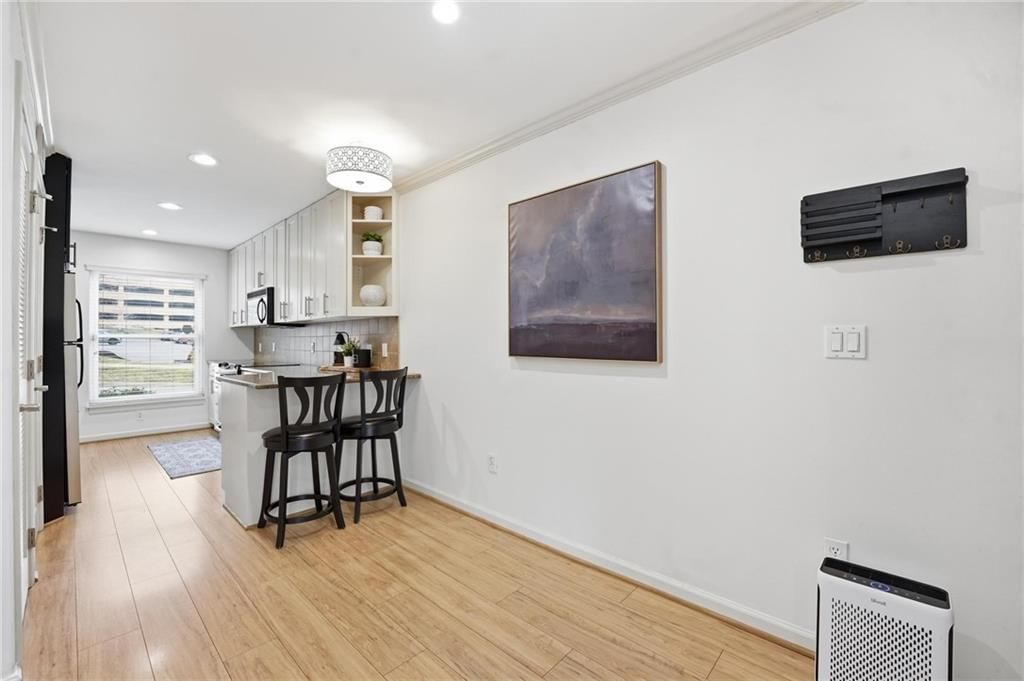 5004 Baltimore Street — photo 9